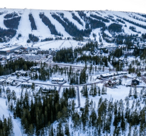 https://scandicbooking.nl/wp-content/uploads/2025/05/Resort-Wasaasen.png