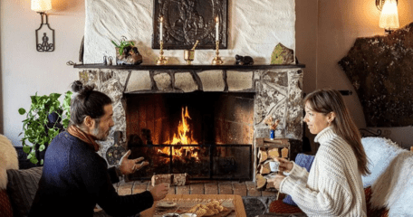 https://scandicbooking.nl/wp-content/uploads/2025/05/Venabu-Hotel-THUMP-kampvuurkoppel-456-x-240-px.png