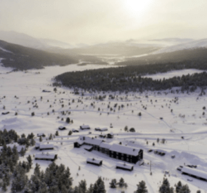 https://scandicbooking.nl/wp-content/uploads/2025/06/Resort-Hindseter.png